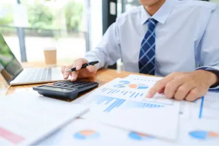 Why You Should Have a Professional Campaign Treasurer 